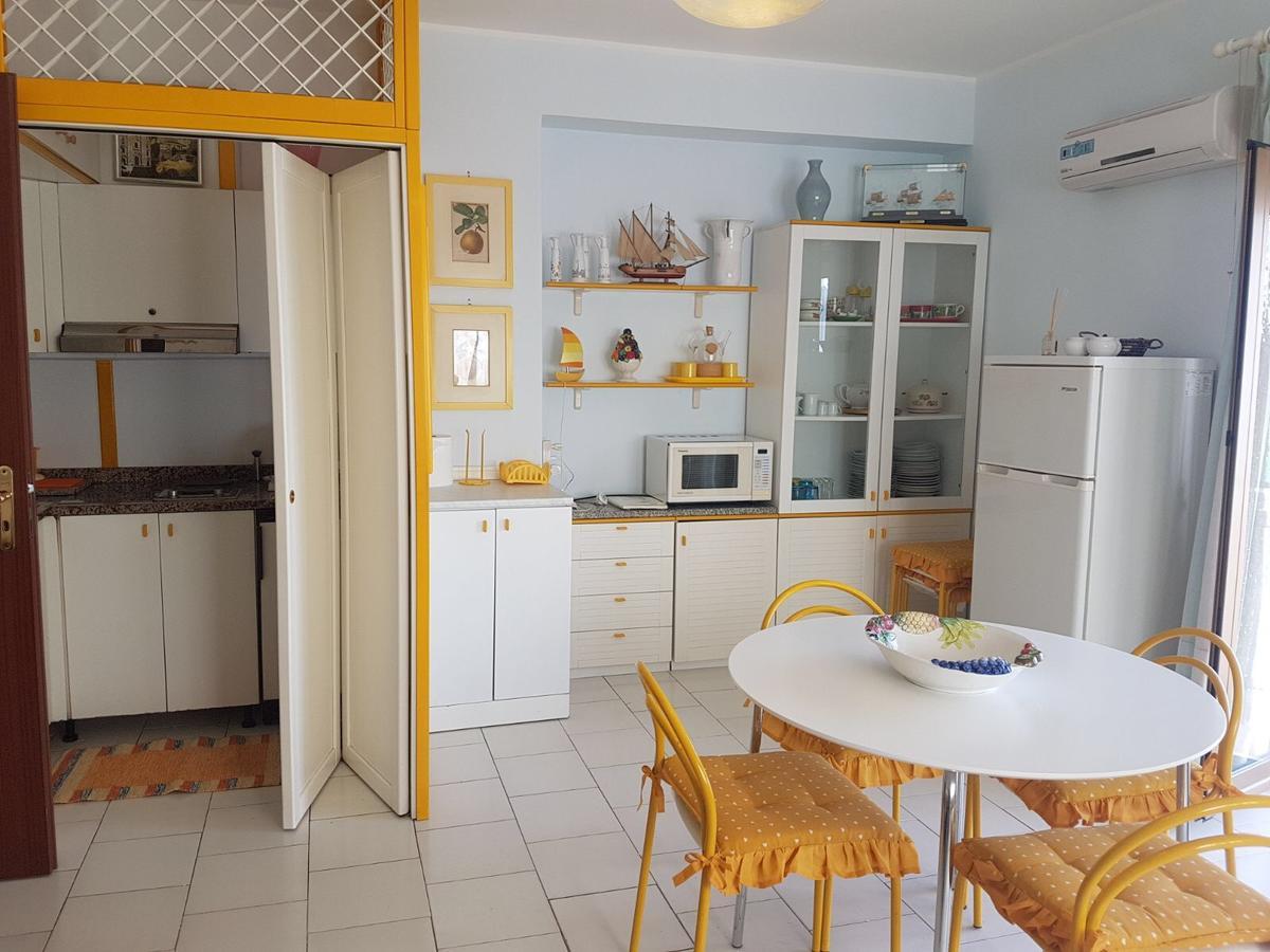 Casa Del Sole Apartment เลโตยานนี ภายนอก รูปภาพ